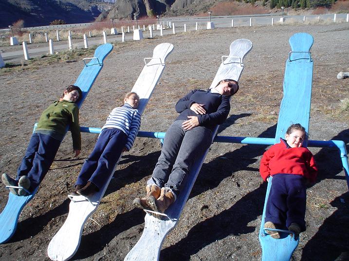 Descansando en Traful -camino a Bariloche-.JPG